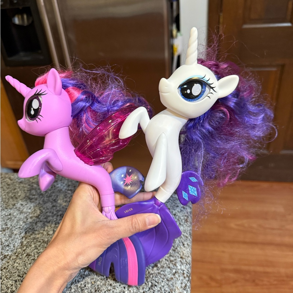 My Little Pony dolls set of 2 - Purple and White